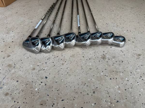 Taylormade TM Sim Max Iron Set 8 clubs 5-SW 1