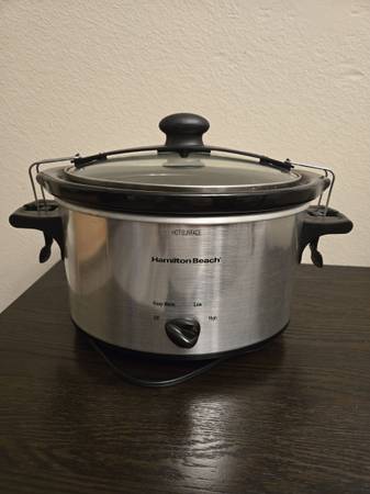 Hamilton Beach Slow Cooker 1
