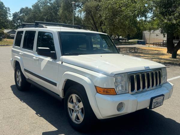 2007 Jeep Commander Sport (Título Limpio) $6999 - $6,999 (Orangevale)63619609831043122