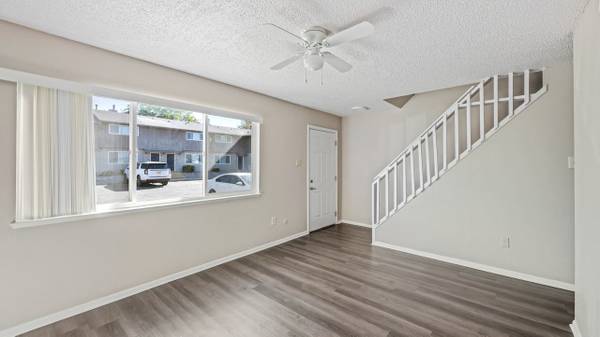 24 Hour Availability, Onsite Laundry, High Speed Internet Access 1