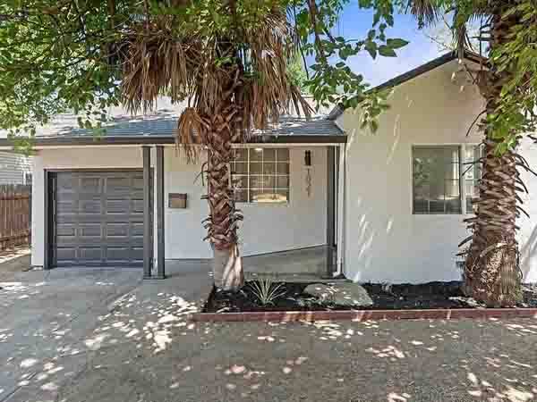 $800 / 2br - Great 2 bed 1 bath home (Sacramento, CA)64043494129795120