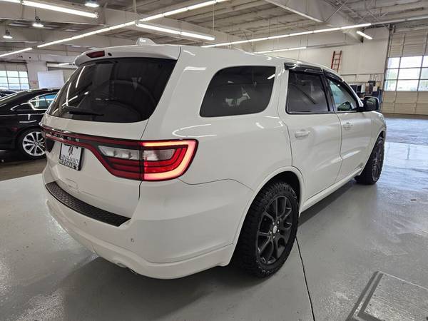 2017 DODGE CAMIONETA DURANGO RT R/T - $22,499 (#1 Selección de usados)63617955476353124