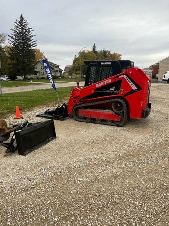 Track machine for rent 1