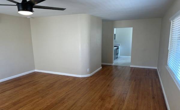 $1,995 / 450ft2 - ESTUDIO GRANDE CON AIRE ACONDICIONADO Y COCINA SEPARADA REFORMADO CERCA DEL ZOO (Hillcrest North Park San Diego 92103)63865590871041120