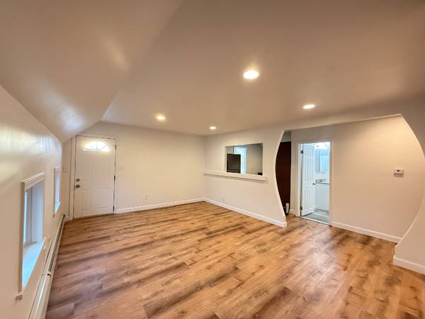 $2300.00 / 3br - 1700ft2 - 3BR/1BA + Office | Quiet 3-Family Home | Off-Street Parking64002829738242123