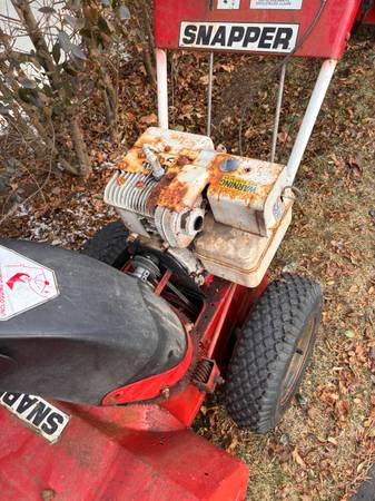 Snapper Snowblower 1