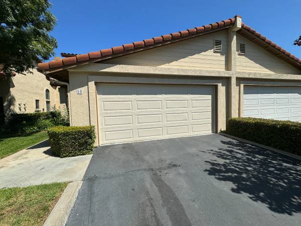 $3,000 / 2br - 1848ft2 - 2 Bedroom, 2 & 1/2 bath with bonus room for rent in Fallbrook $3000 (Fallbrook)63865931978371122
