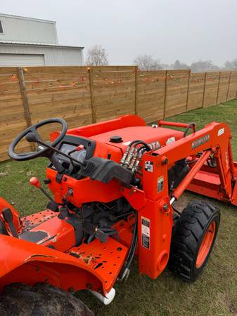 Kubota L3400 tractor 1