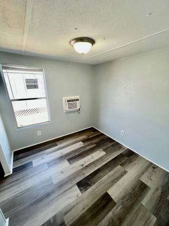 Spacious 2BR/1BA Auburndale Mobile Home! NO APPLICATION FEE! 1