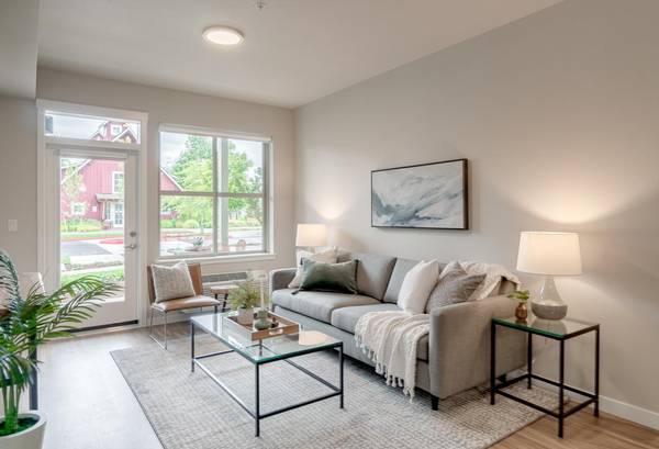 $1,612 / 1br - 708ft2 - Where Luxury Meets Convenience - The Elwood!63831464173313122