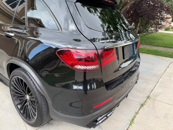 2020 GLC63 4 Matic SUV - $50,000 (Southlands)63612121962627124