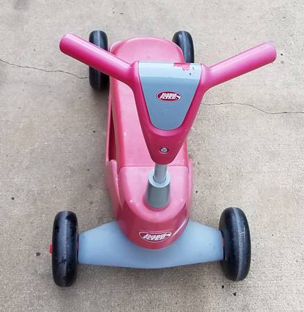 Radio Flyer Scoot 2 Scooter 1