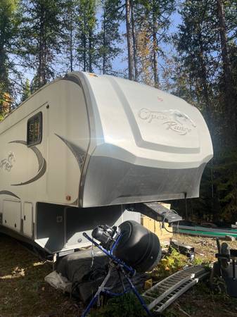 2011 Open Range fifth wheel 1