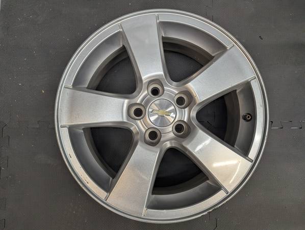 Chevy Chevrolet OEM Wheels, Rims, 16” X 6.5”, Aluminum, 5X105 mm 1