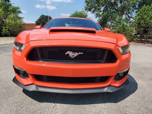 2016 Ford Mustang GT 6 Speed Manual **42k MILES - $23,995 (1081 Entry Drive  Bensenville, IL 60106)63439388536449124