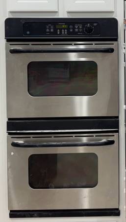 GE 30” double wall oven 1