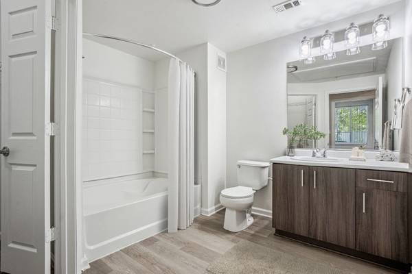 $1,802 / 1br - 715ft2 - Available Now! 2nd Floor Standard Design, 1BD 1BA Apt for Rent63961338924546124