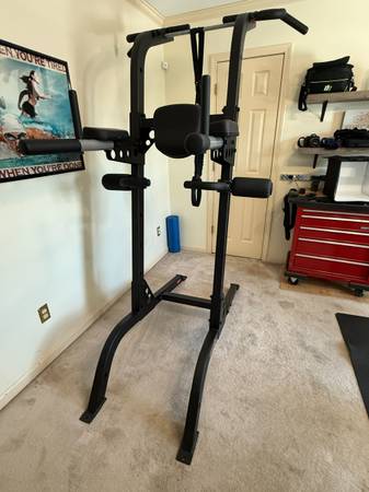 Ironman Pull Up Tower 1