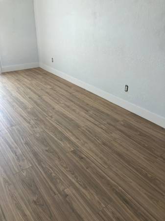 FLOORING INSTALLATION 1