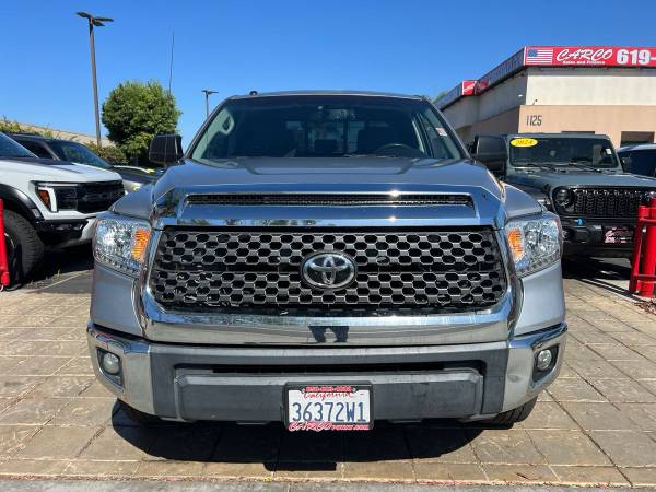 2015 Toyota Tundra double cab - Photo 2