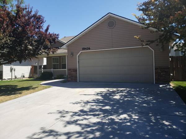 $1,895 / 3br - 1232ft2 - 18426 Viceroy Pl Nampa - Casa luminosa y brillante en Nampa! 18426/E (Nampa)63794895292547120