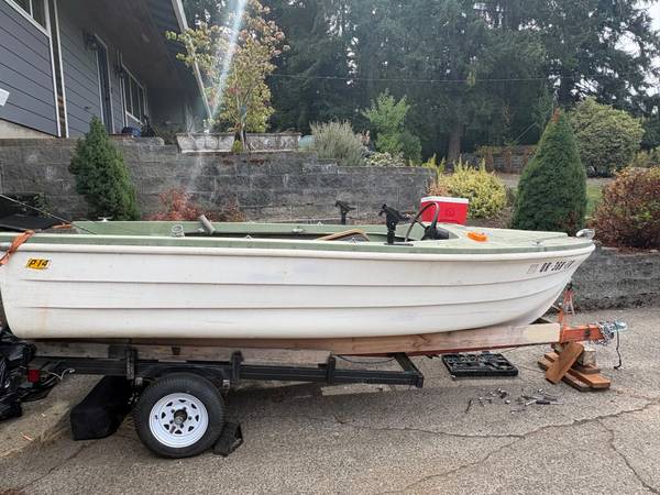 Boat - old fixer 1