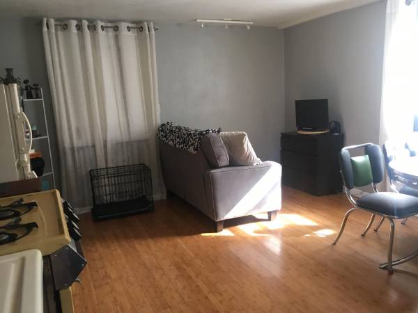 $1,768 / 1br - 426ft2 - Unique 1 Bd and Bth with heated Bidet in Lake Merritt w/Hottub (oakland lake merritt / grand)63667995341569121