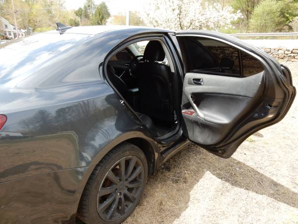 2008 Lexus IS250 AWD - $9,000 (Springfield)63622557676035124