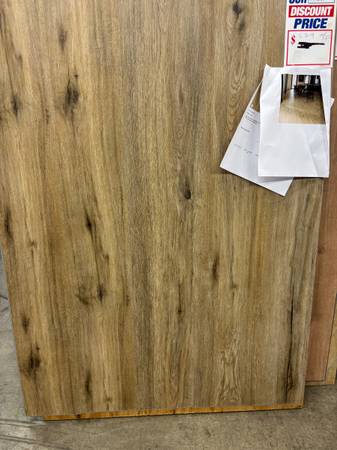 Lvp flooring $1.79 per square foot 1