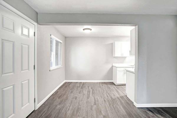 $1,950 / 1br - 750ft2 - Exceptional Living-1 BR with Clubhouse, Pool & Covered Parking! (Suisun city)63844737467651123