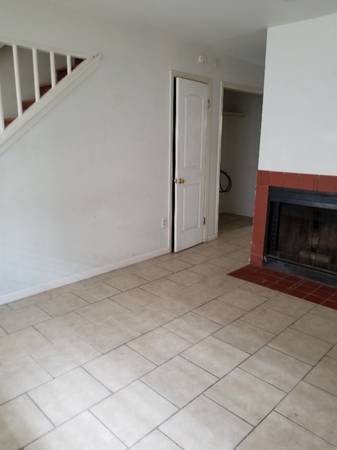 $1065.00 / 2br - 950ft2 - Bryan apartment, TX63884894507777124