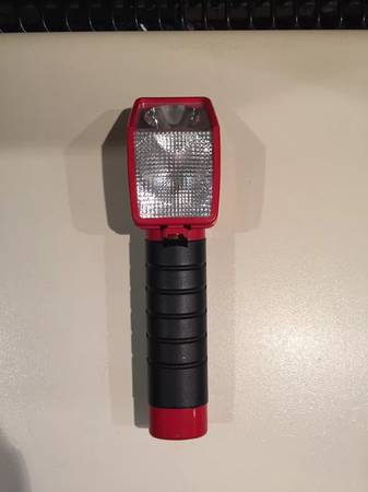 RAYOVAC TANDEM VINTAGE  FLASHLIGHT 1