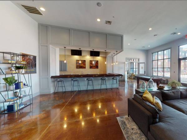 $765 / 2br - 931ft2 - Fire Pit, Walk to Kroger, Planet Fitness & more!, High Speed Internet (Louisville, KY)64008826036097120