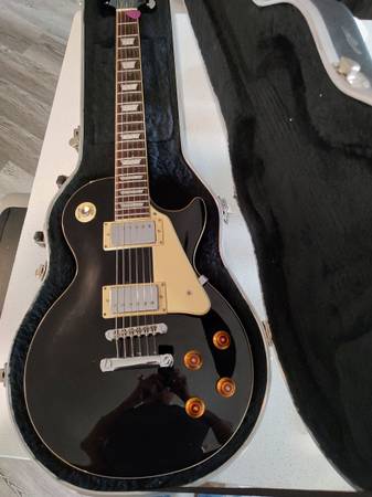 epaphone,,Les Paul 1