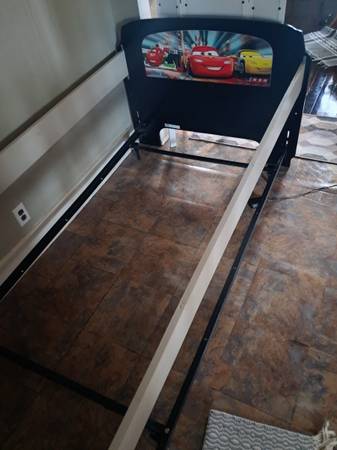 Twin bed. Disney cars 1