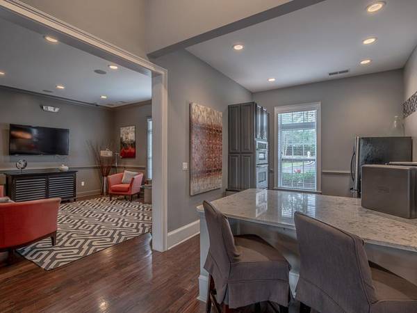 $1,999 / 3br - 1438ft2 - Garages Available, Tot Lot, Immaculately Landscaped Grounds (Wescott)64015946373251120