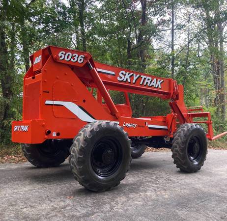 Skytrak Telehandler 6036 1