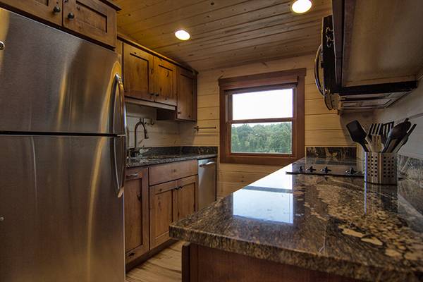 $1850.00 / 1br - 800ft2 - Mountain Chalet Long Term or Month to Month Furnished All Utilities pl64029206121987122