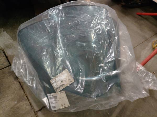 ski-doo tundra / freestyle windshield 1
