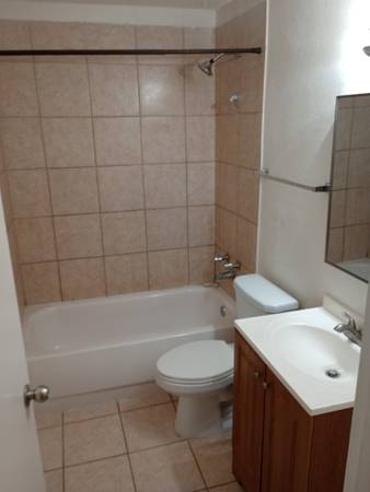 $925 / 2br - 875ft2 - 401-16 N D St (Eloy)63623922825603121