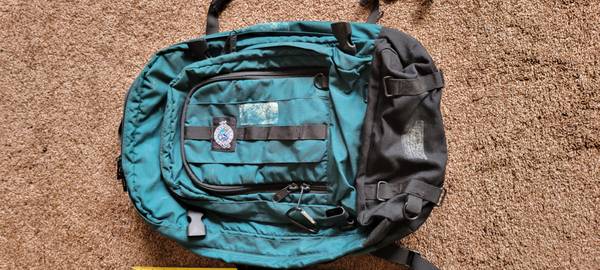 Eagle Creek Expandable Journey Green Backpack smoke free pet free home 1