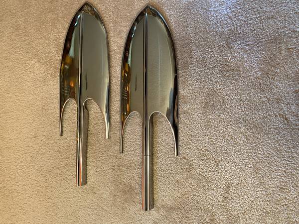 1958 Buick Rear Panel Stainless Trim 1