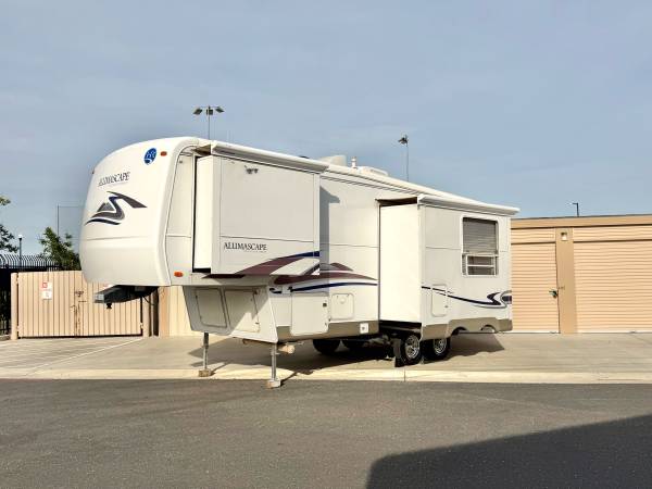 2002 alumascape 1