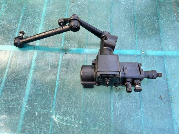 Steering box Maserati Ghibli 1