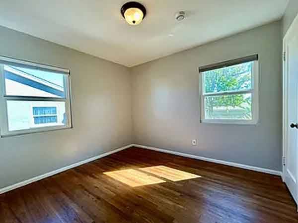 $900 / 2br - 821ft2 - -*-*Charming 2 Bedroom, 1 Bathroom Single Family Home! (San Diego, CA)63954708218626121