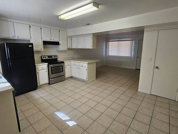 $910 / 1br - Quaint & Charming 1-Bedroom Apartment in Campbell! (campbell)64023721921537124