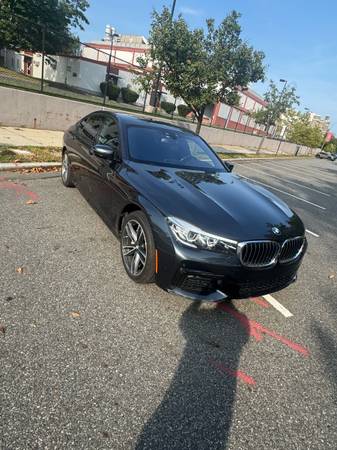 2017 BMW 740i xDrive M Pack - $14.500 (Flushing)63470619250051122