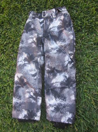LIQUID Women's Snowboard pants, Size S/P works for skiing also 1
