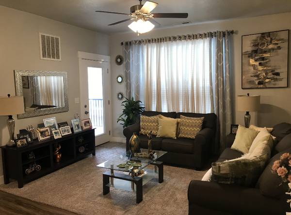 $1950.00 / 3br - 1272ft2 - Propiedad Increíble63674345999491122