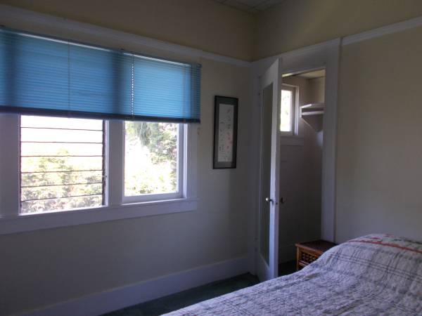 $900 / 2br - 108ft2 - Habitación amueblada en encantadora casa unifamiliar (oakland hills / mills)63873441152515121